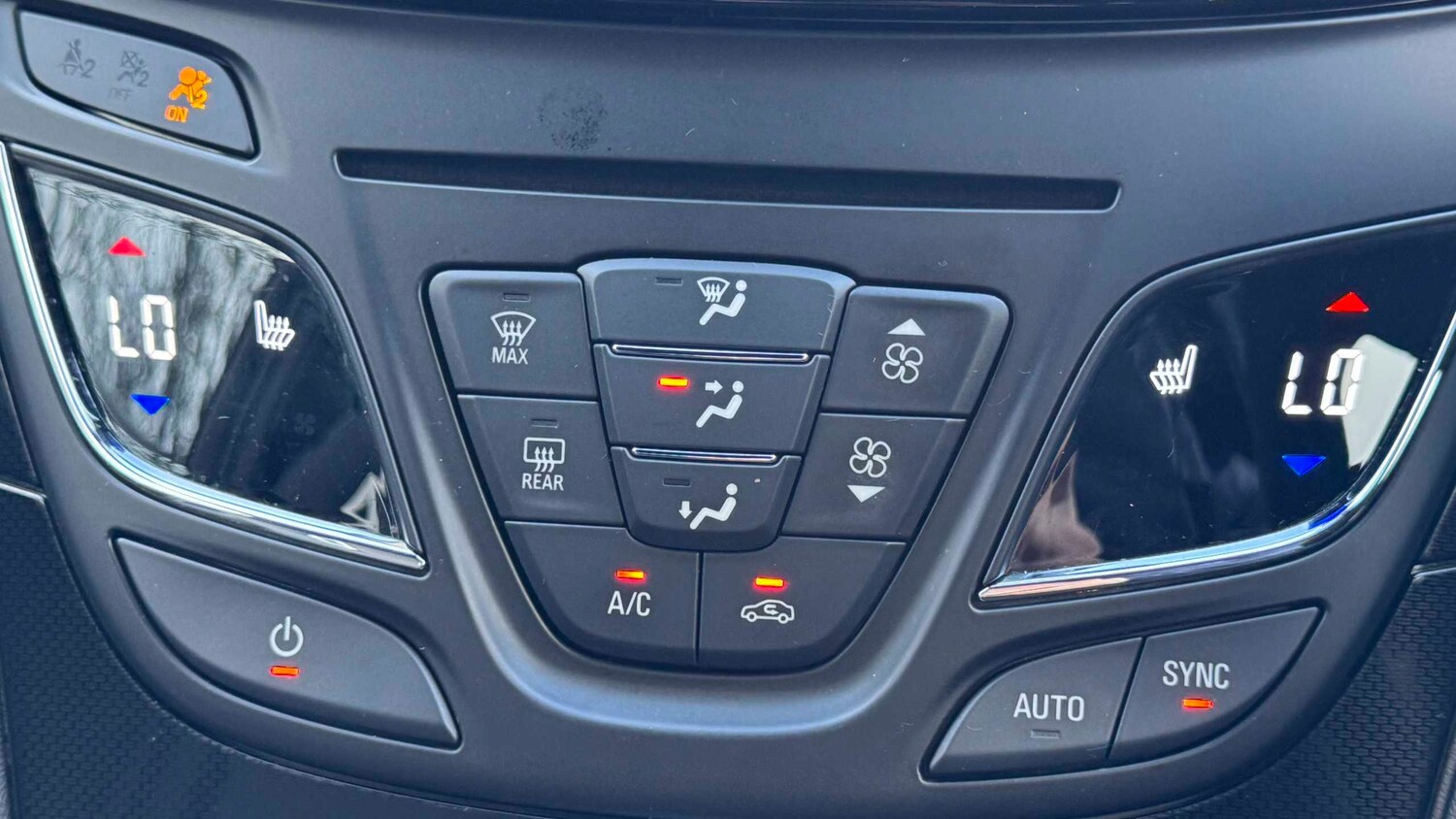 Used Vauxhall Insignia 2016 for sale - 78149175: Photo 20