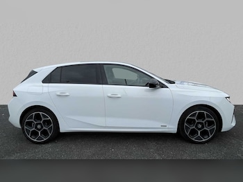 Used Vauxhall Astra 2023 for sale - 79351993: Photo