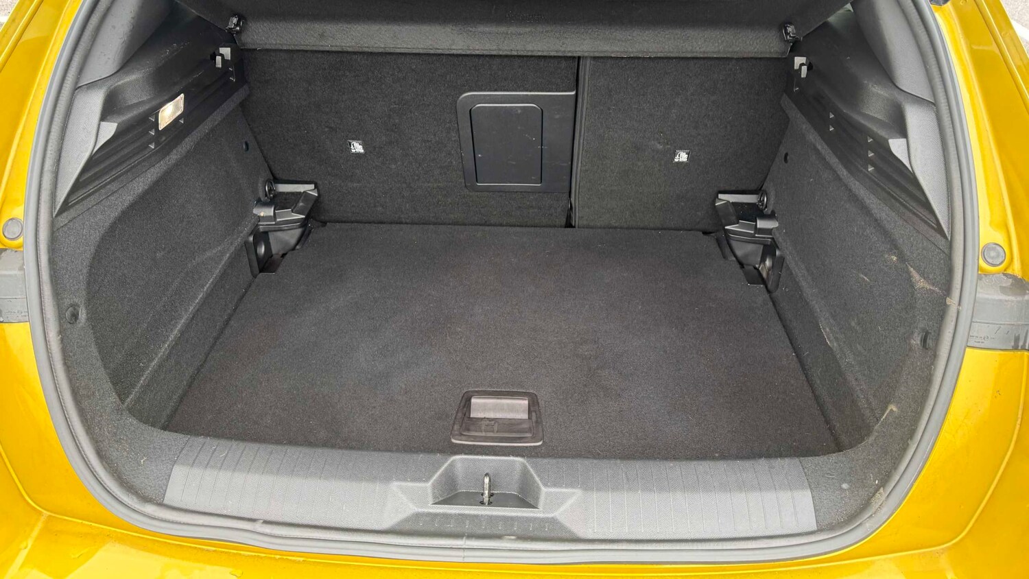 Used Vauxhall Astra 2023 for sale - 78010473: Photo 15