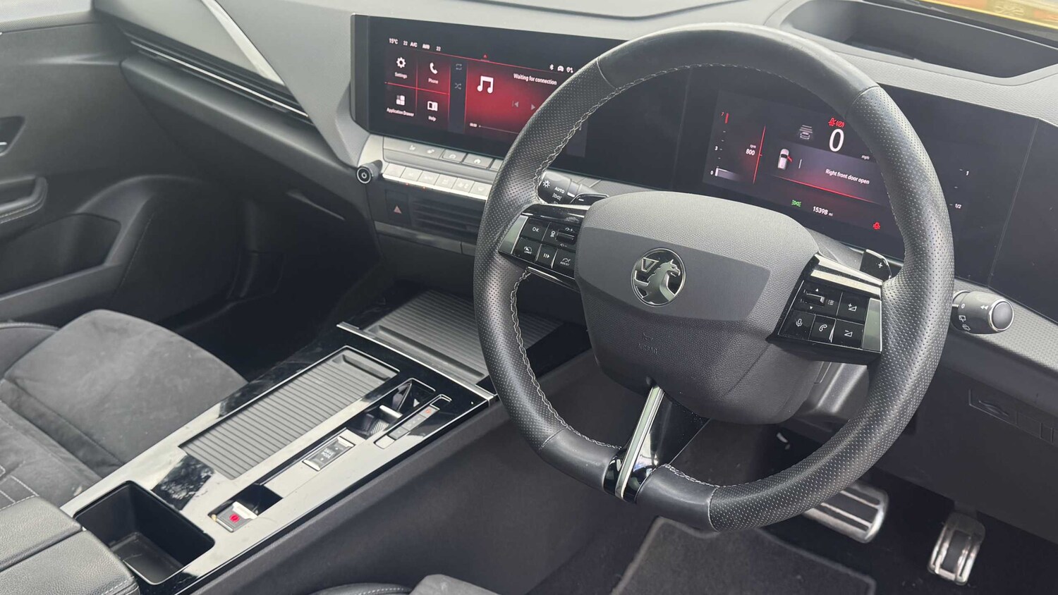 Used Vauxhall Astra 2023 for sale - 78010473: Photo 3