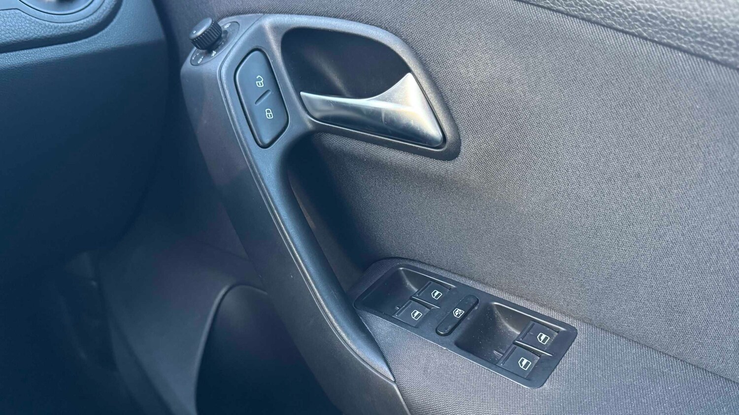 Used Volkswagen Polo for sale - 77858882: Photo 17