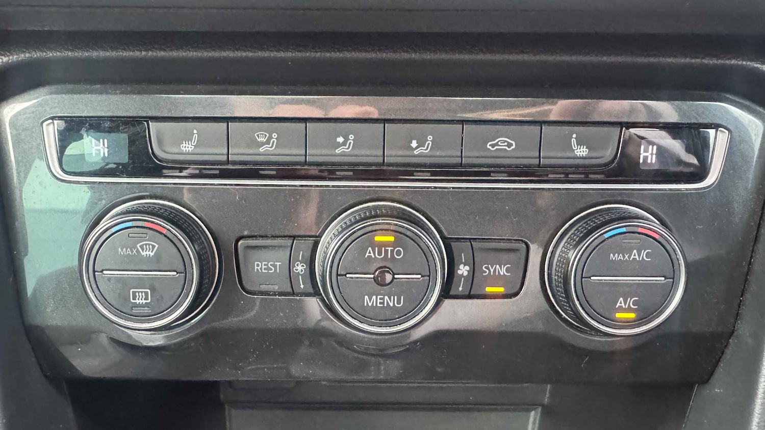 Used Volkswagen Tiguan for sale - 77859329: Photo 12