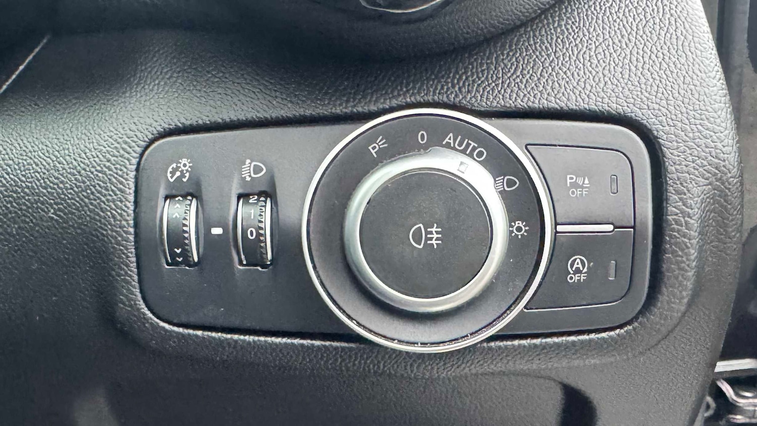 Used Alfa Romeo Giulia for sale - 77859321: Photo 15