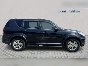 Used Ssangyong Rexton 2016 for sale - 78743943: Photo