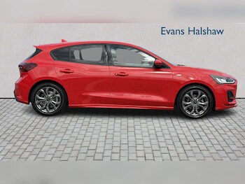 Used Ford Focus 2023 for sale - 79306657: Photo