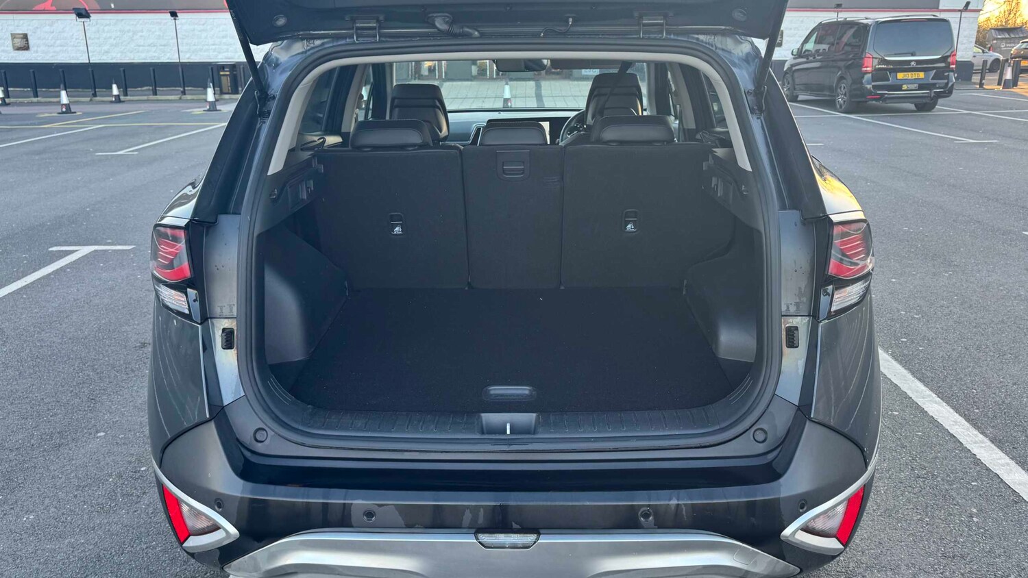 Used Kia Sportage 2023 for sale - 77942935: Photo 12