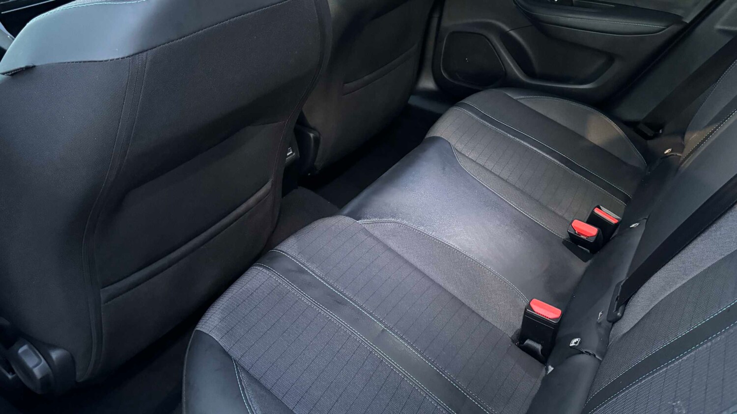 Used Peugeot 2008 2021 for sale - 78209312: Photo 11