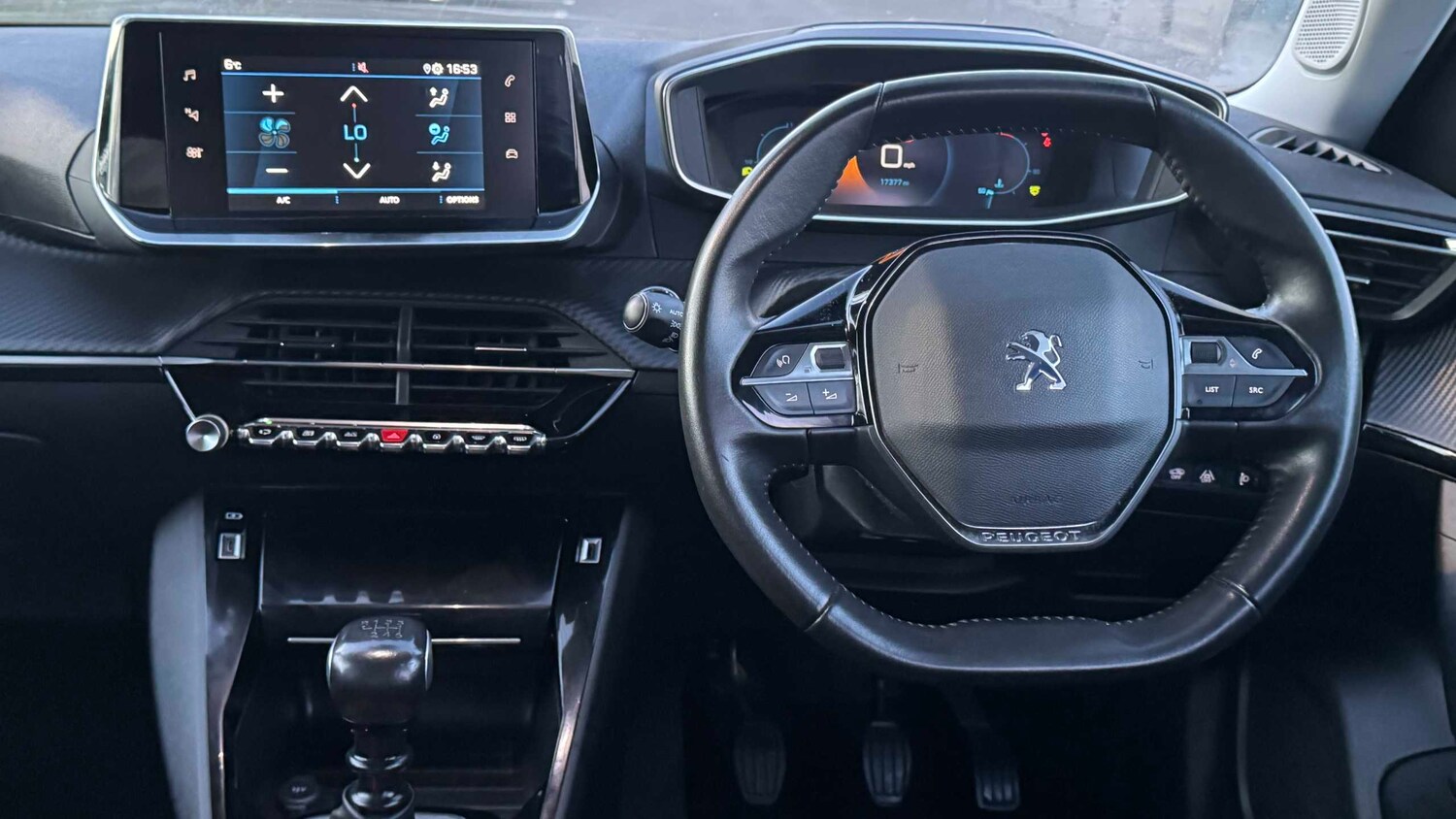 Used Peugeot 2008 2021 for sale - 78209312: Photo 15