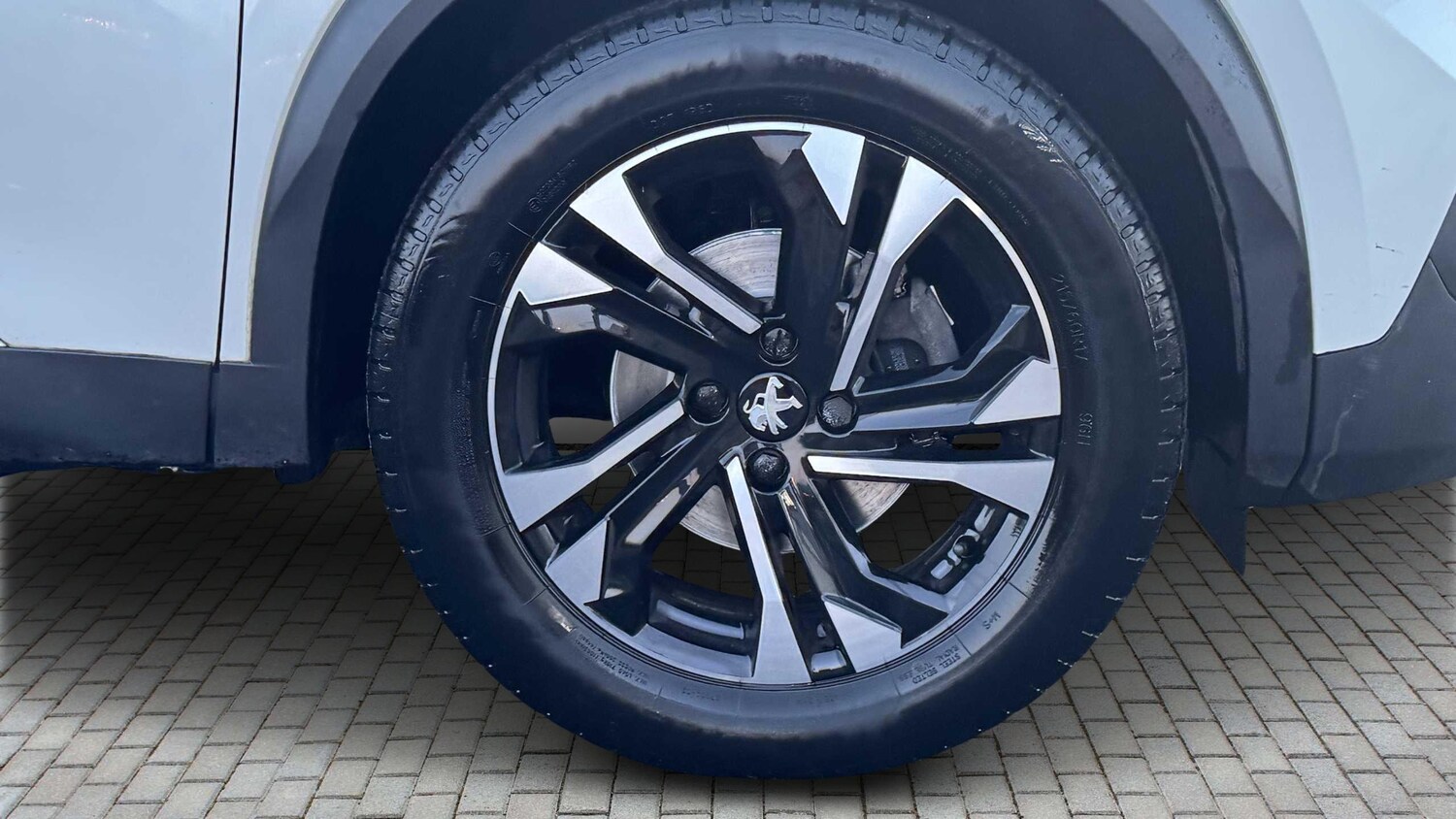 Used Peugeot 2008 2021 for sale - 78209312: Photo 6