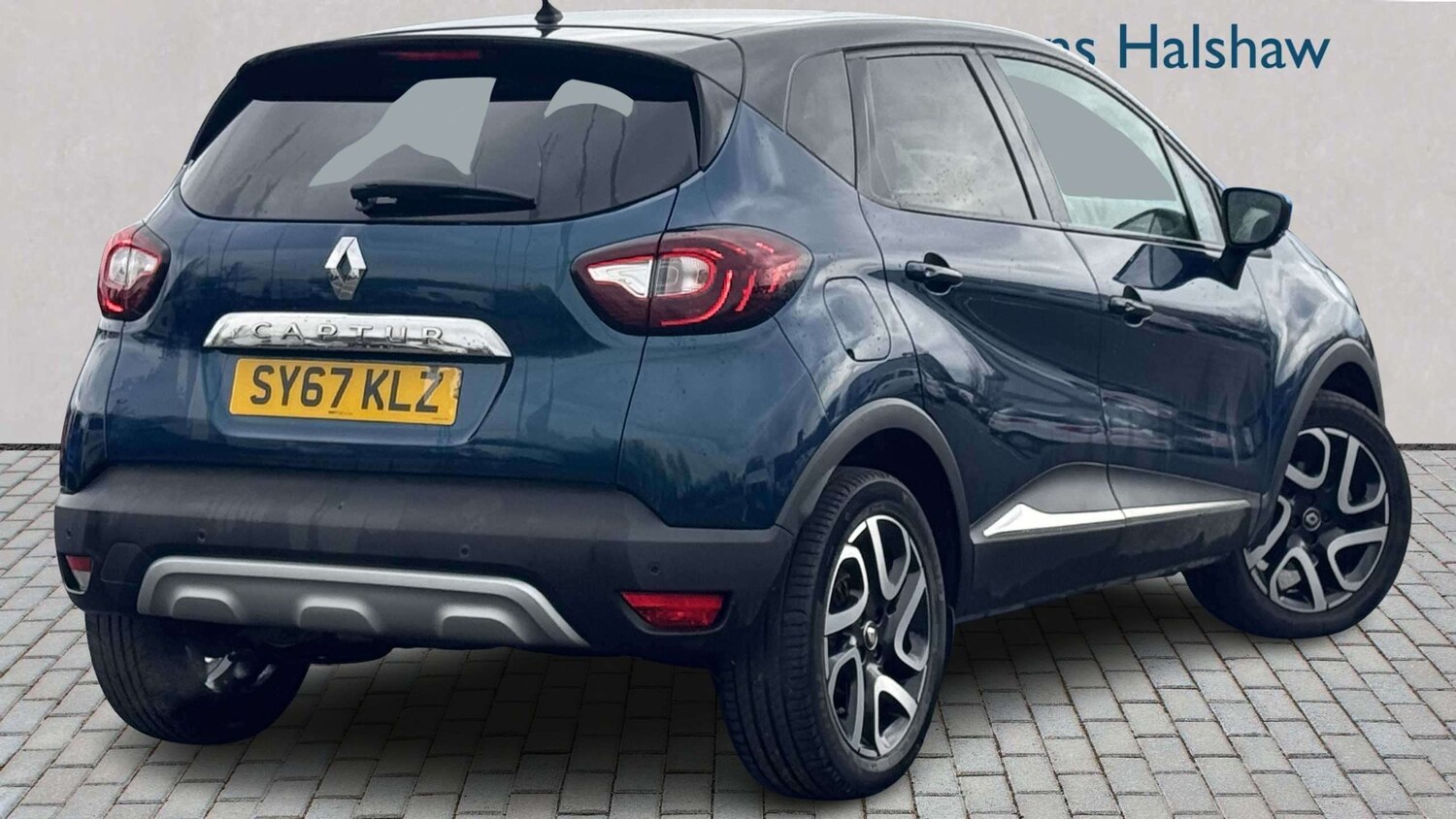 Used Renault Captur for sale - 78052347: Photo 6