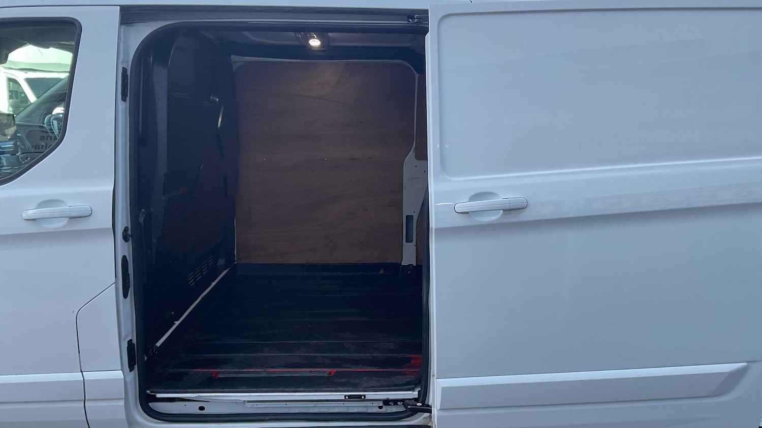 Used Ford Transit Custom for sale - 78052157: Photo 18