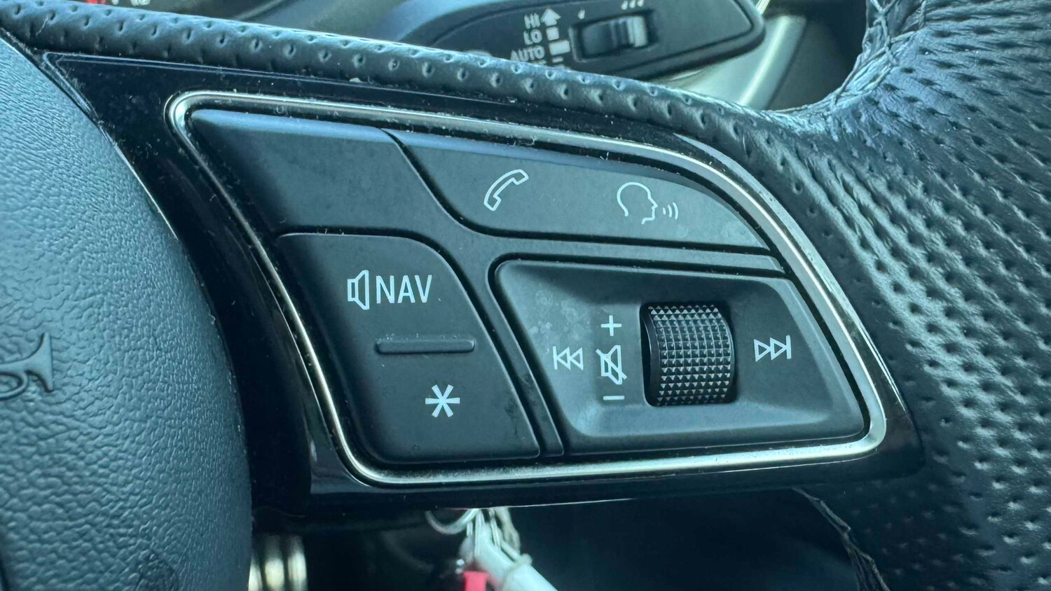 Used Audi Q2 for sale - 77862560: Photo 11