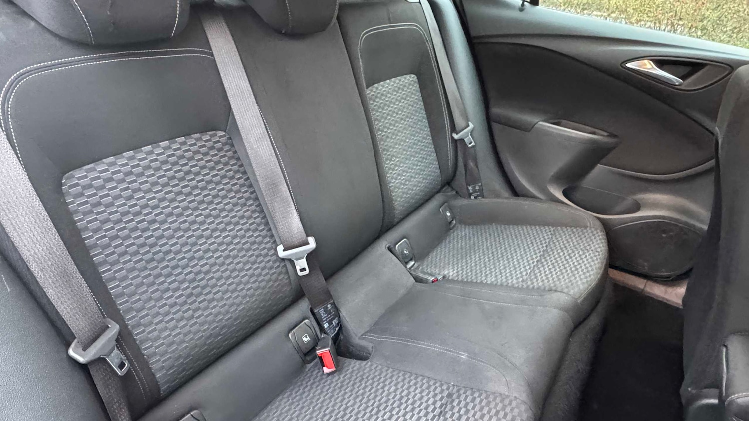 Used Vauxhall Astra 2016 for sale - 78216387: Photo 8