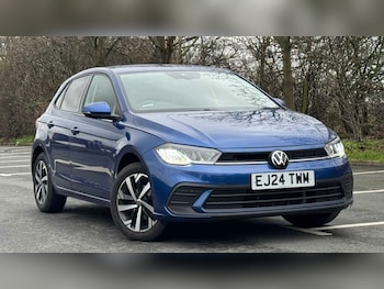 Used Volkswagen Polo 2024 for sale - 77858789: Photo