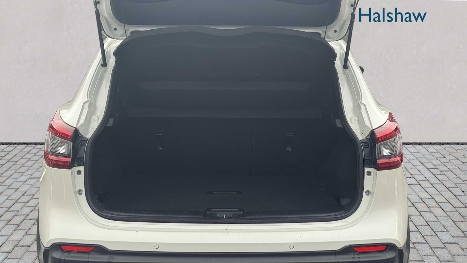 Used Nissan Qashqai for sale - 77857535: Photo 14