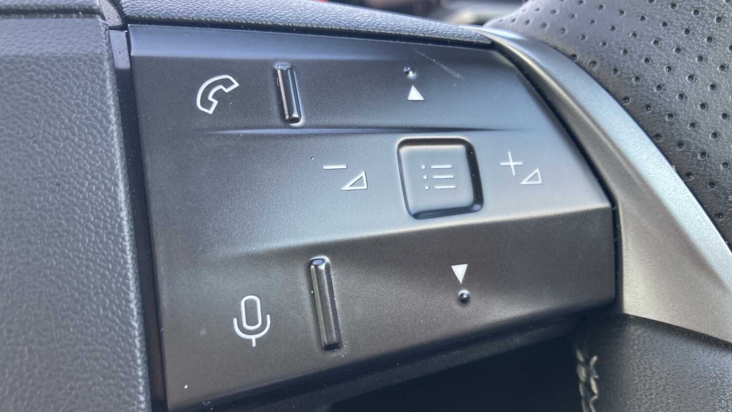 Used Vauxhall Grandland for sale - 77858514: Photo 31