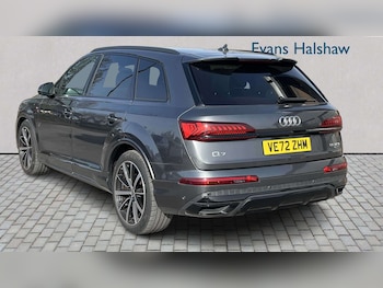 Used Audi Q7 2023 for sale - 78352081: Photo