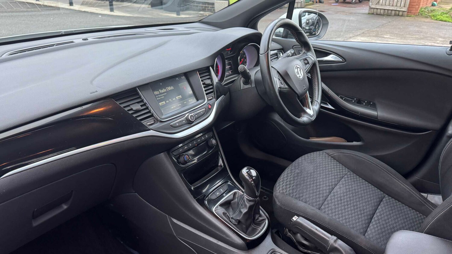 Used Vauxhall Astra for sale - 77856965: Photo 12