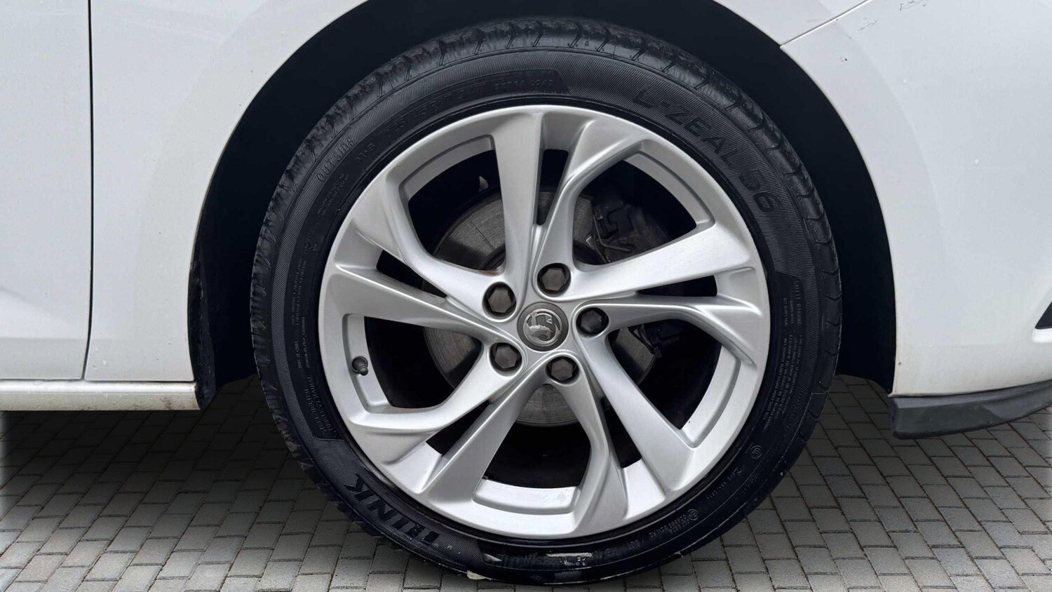 Used Vauxhall Astra for sale - 77856965: Photo 6