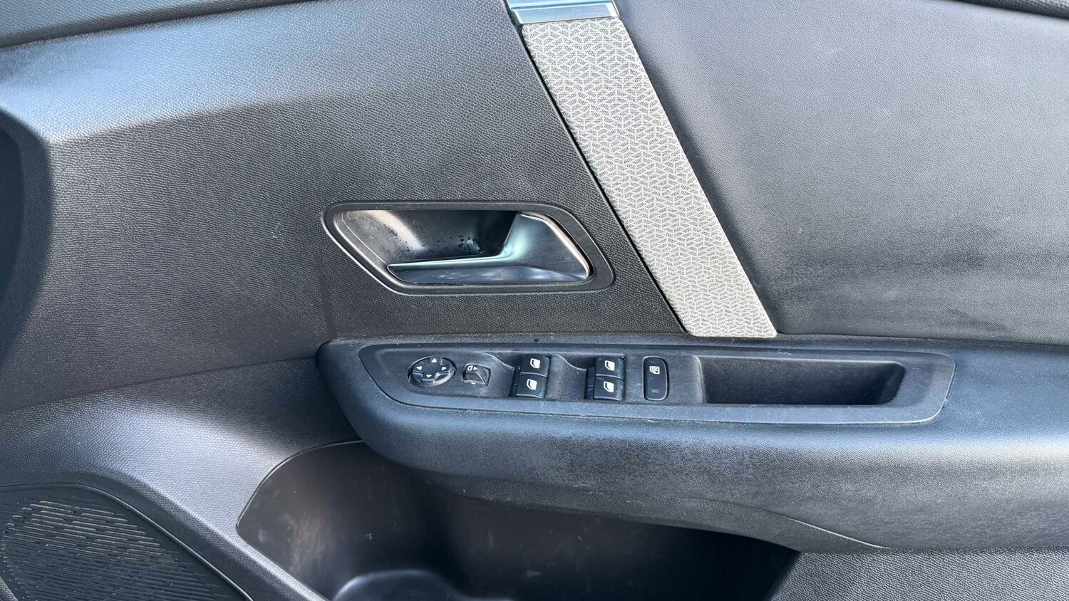 Used Citroen C4 2022 for sale - 77858003: Photo 25