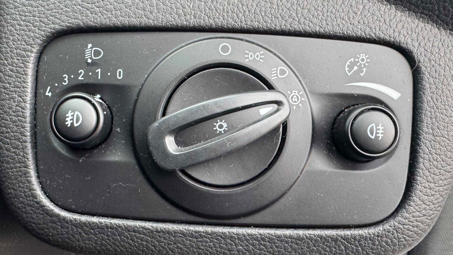 Used Ford Kuga for sale - 77859395: Photo 13