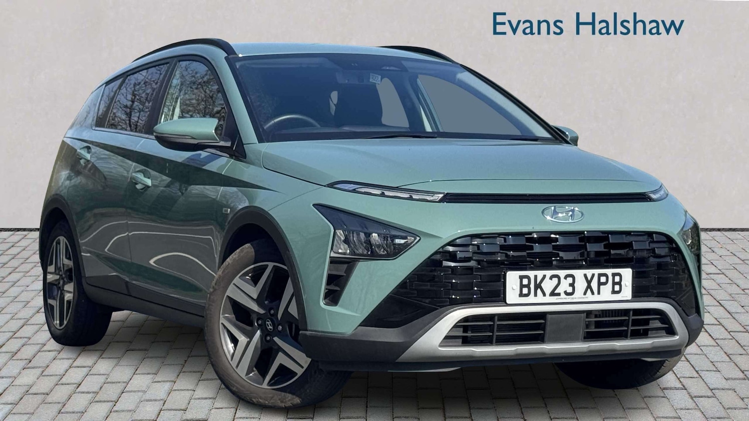 Used Hyundai BAYON 2023 for sale - 77960748: Photo 1