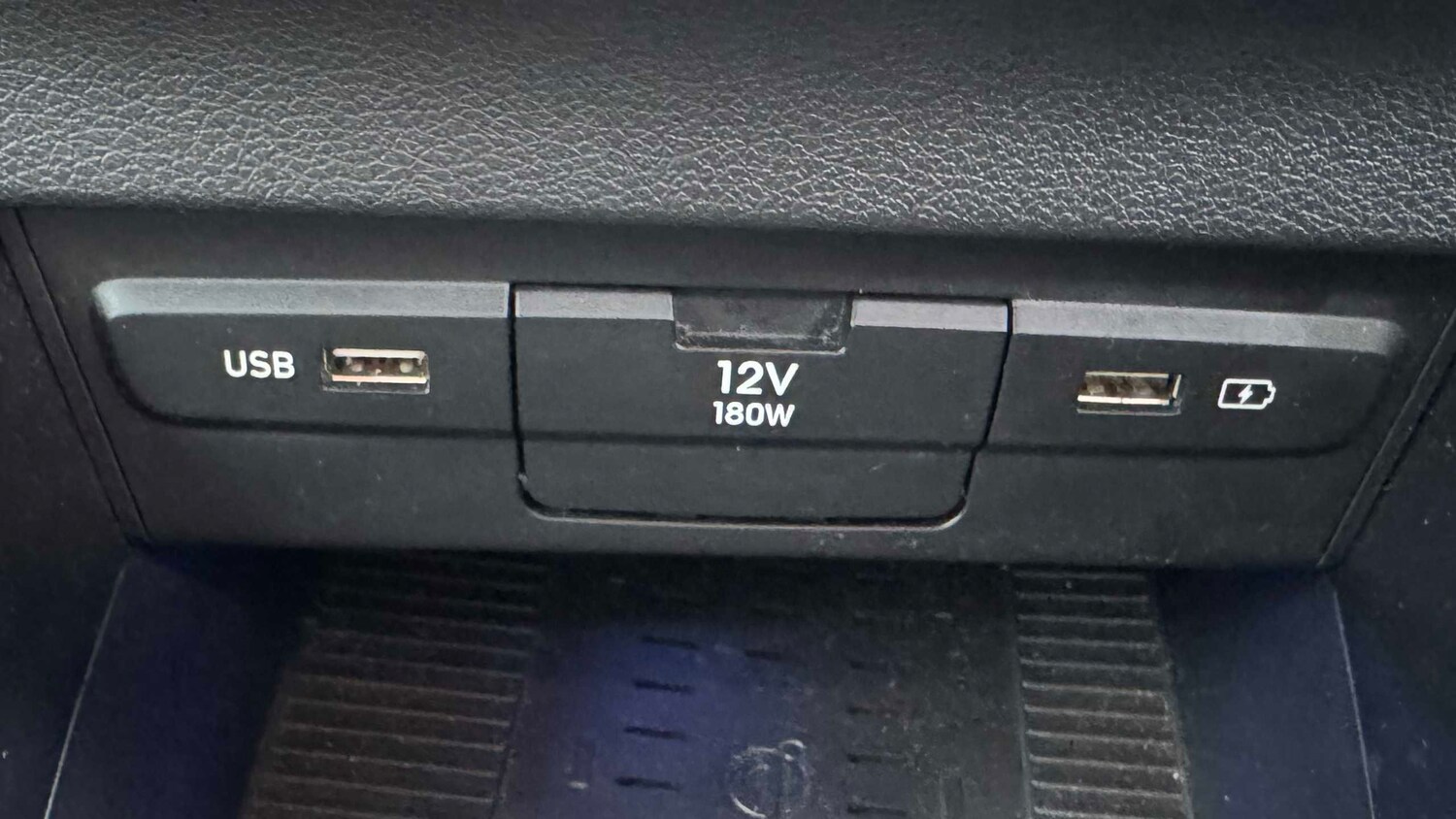 Used Hyundai BAYON 2023 for sale - 77960748: Photo 15