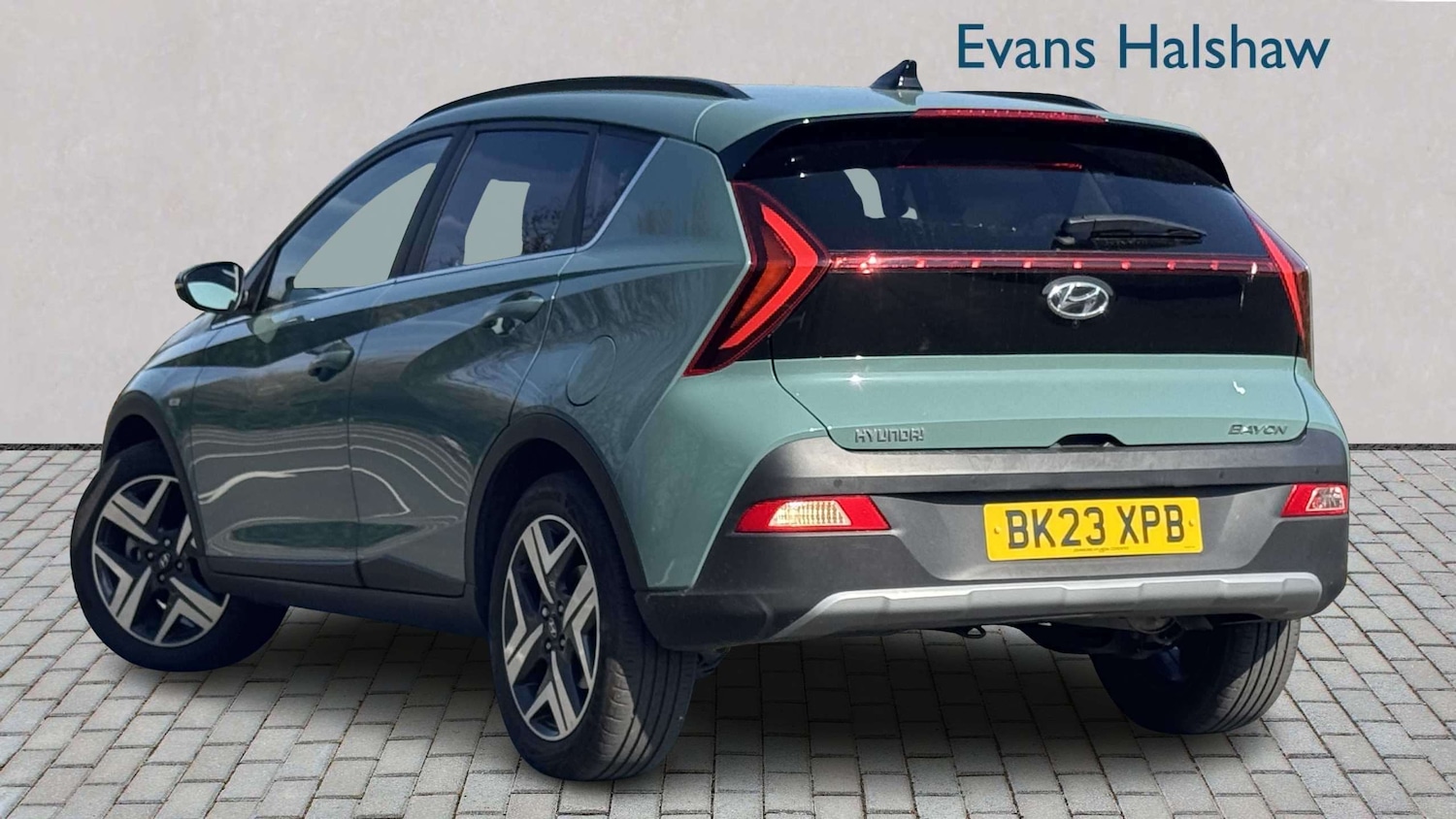 Used Hyundai BAYON 2023 for sale - 77960748: Photo 2