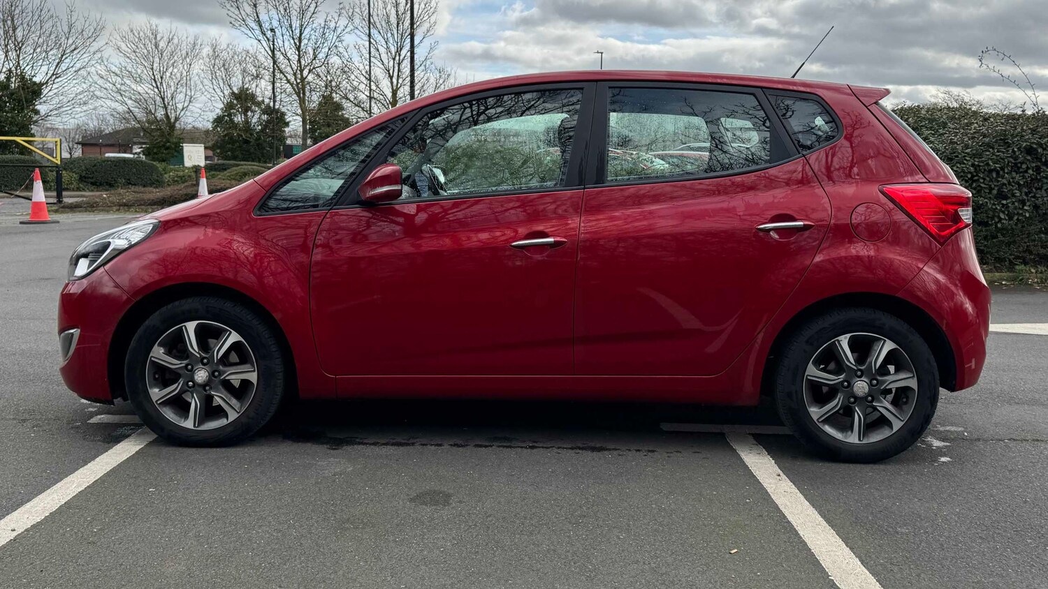 Used Hyundai Ix20 for sale - 77860544: Photo 8