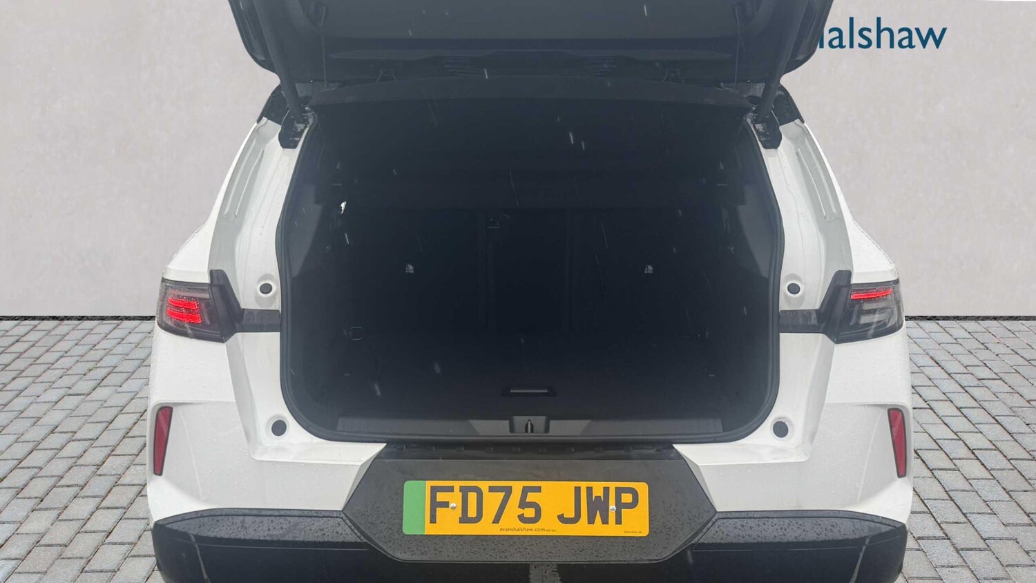 Used Vauxhall Grandland for sale - 77862036: Photo 14