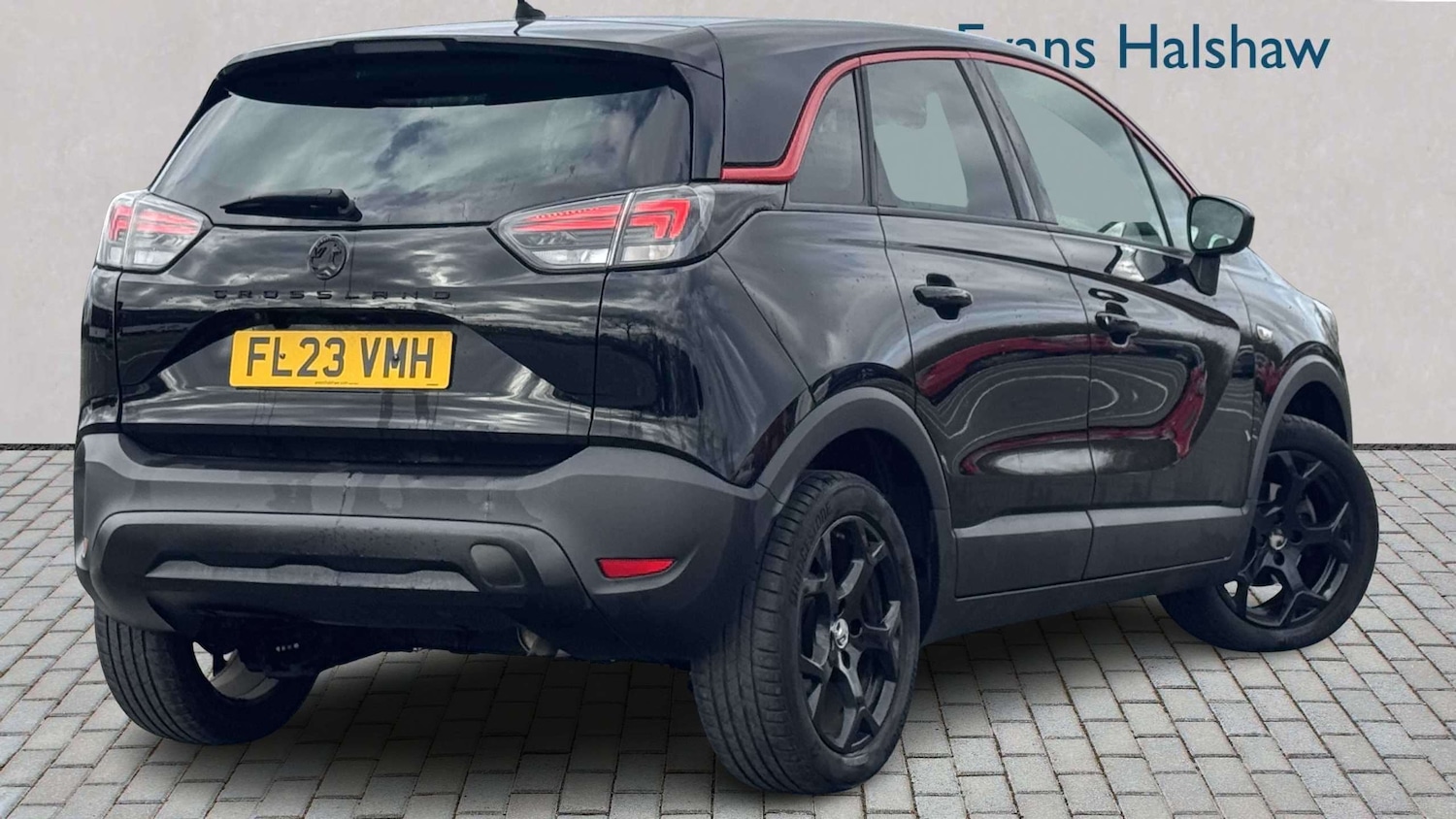 Used Vauxhall Crossland for sale - 77861385: Photo 2