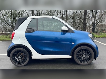 Used smart fortwo 2017 for sale - 77861996: Photo