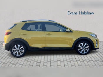 Used Kia Stonic 2022 for sale - 78482777: Photo