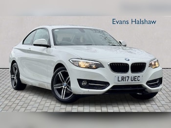 Used BMW 2 Series 2017 for sale - 77979609: Photo