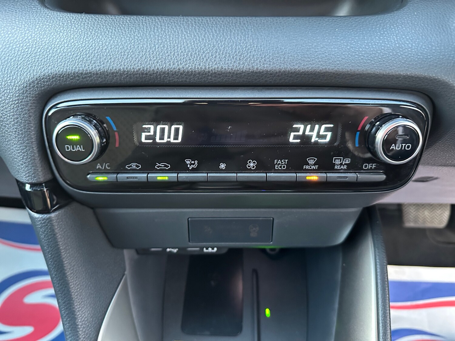 Used Mazda Mazda2 HYBRID 2025 for sale - 77826550: Photo 31