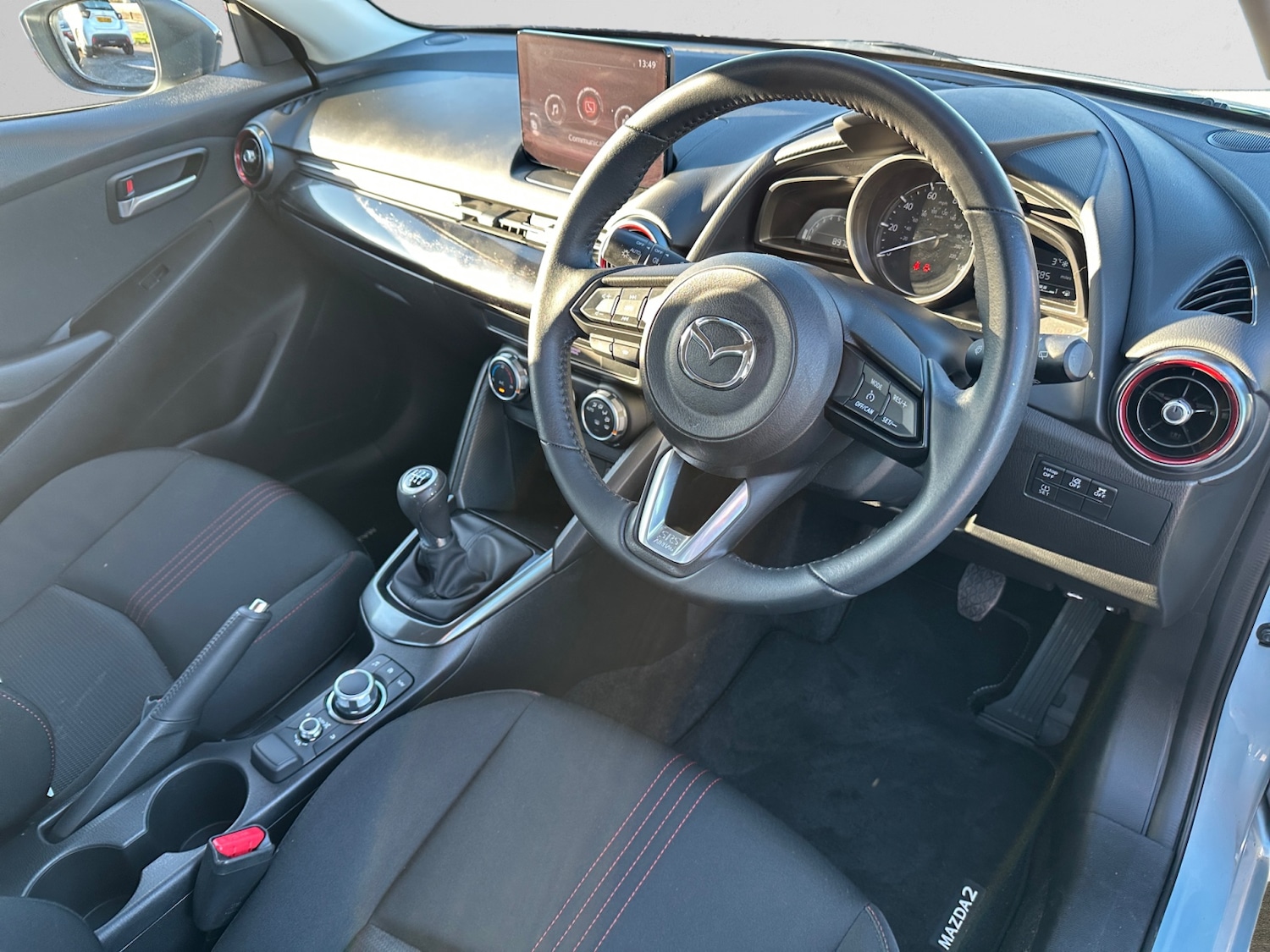 Used Mazda Mazda2 2024 for sale - 77105882: Photo 14