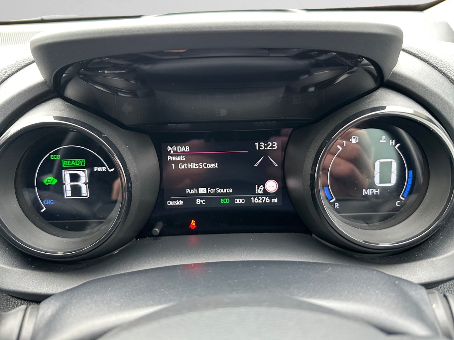 Used Mazda Mazda2 HYBRID 2023 for sale - 77326369: Photo 22