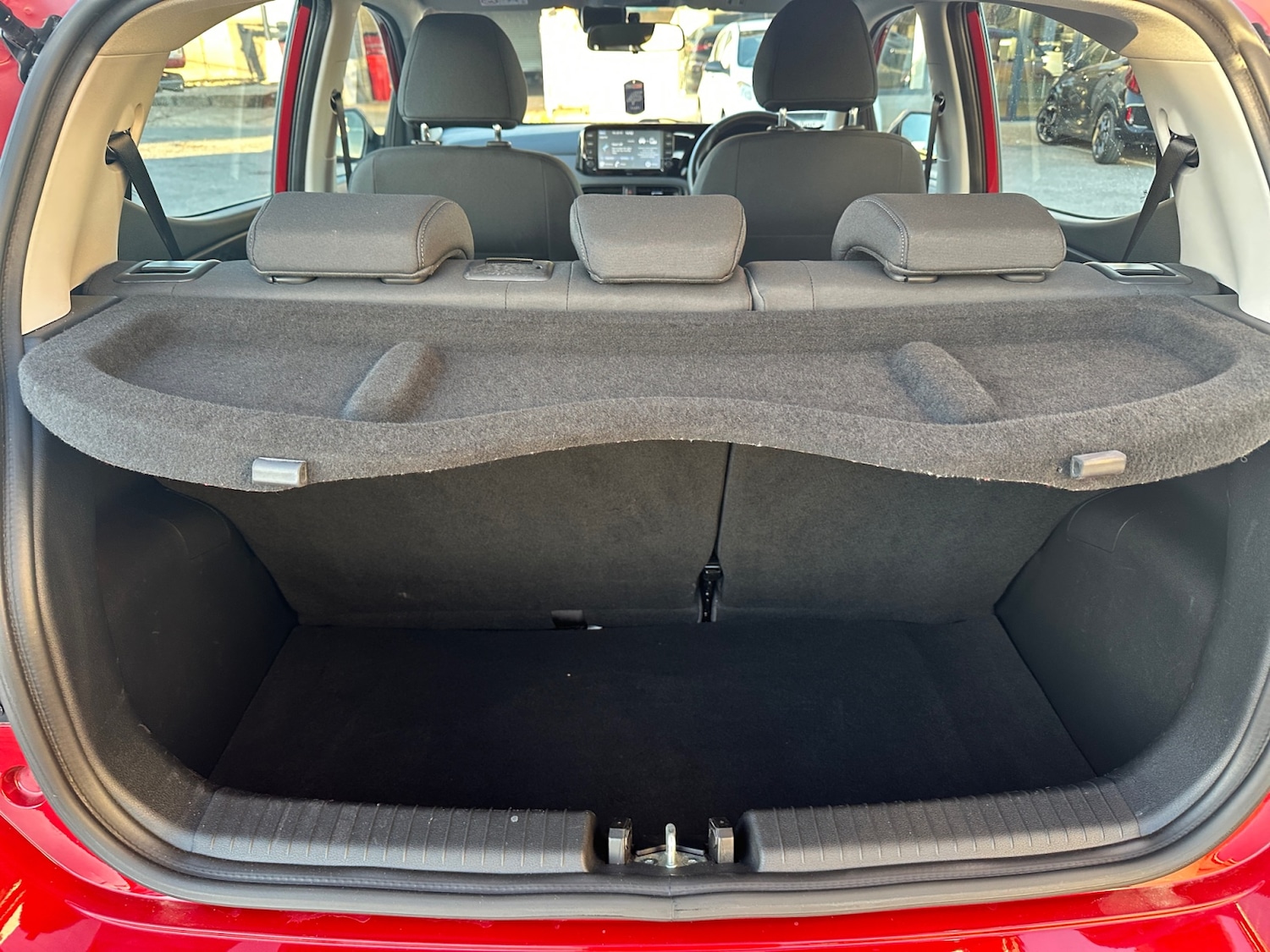 Used Hyundai i10 2021 for sale - 76652335: Photo 20