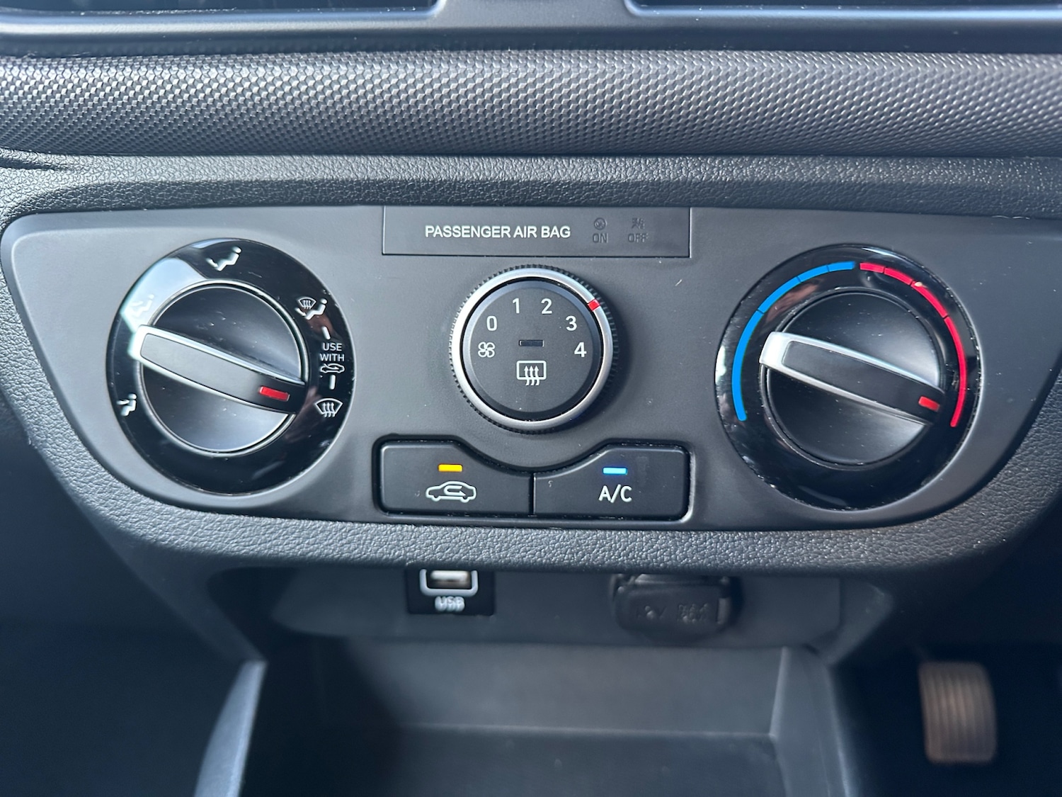 Used Hyundai i10 2021 for sale - 76652335: Photo 25