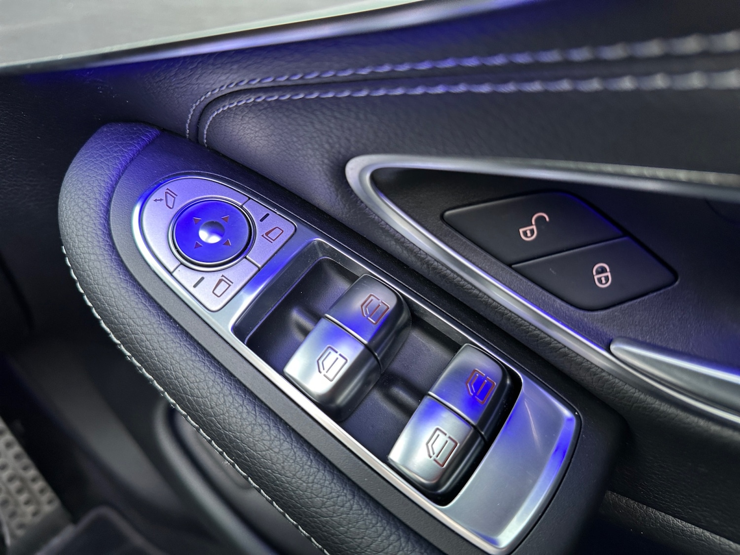 Used Mercedes-Benz C Class 2019 for sale - 76533843: Photo 28