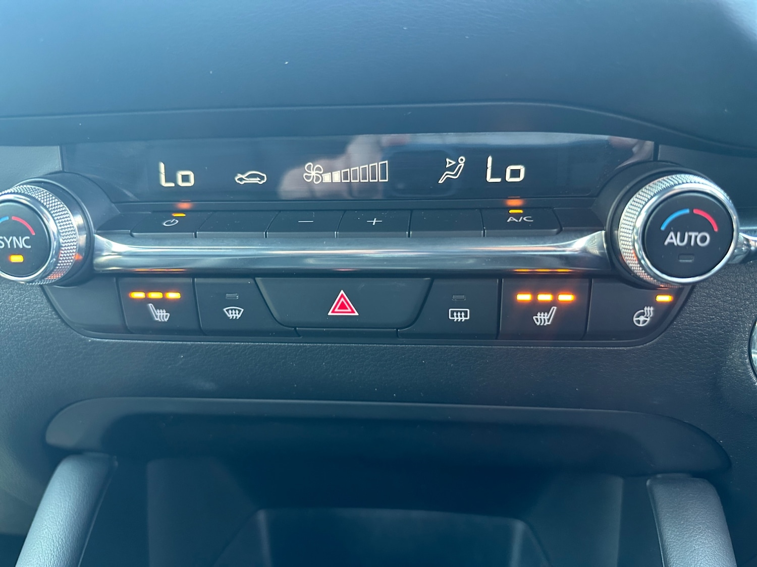 Used Mazda Mazda3 2022 for sale - 77157897: Photo 25