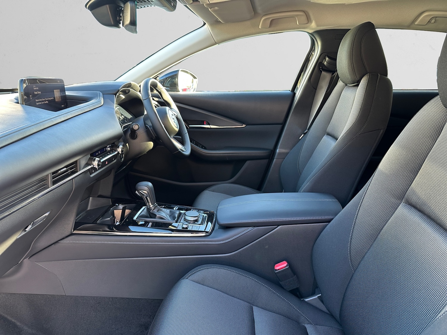 Used Mazda CX-30 2025 for sale - 77151408: Photo 6