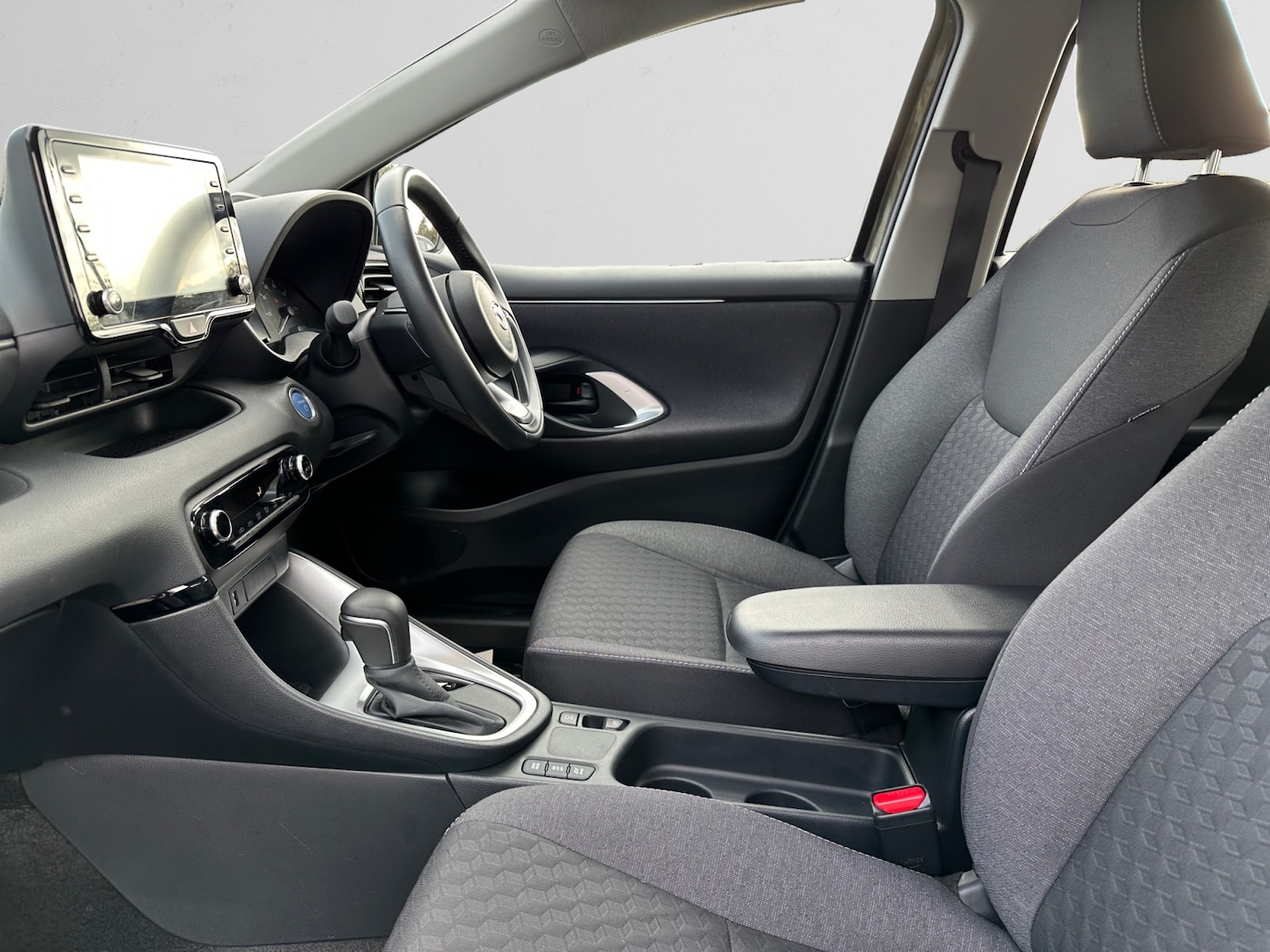 Used Mazda Mazda2 HYBRID 2023 for sale - 78009017: Photo 6