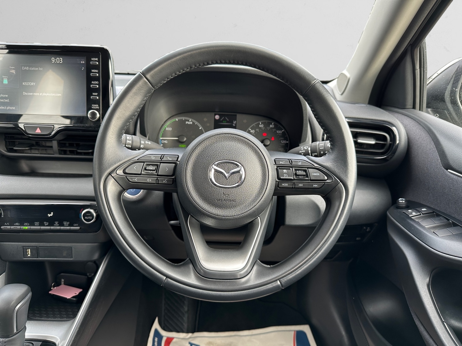 Used Mazda Mazda2 HYBRID 2023 for sale - 78009017: Photo 9