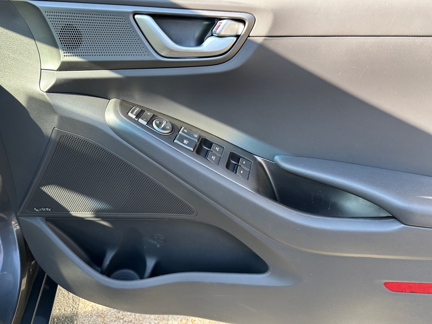 Used Hyundai IONIQ 2019 for sale - 76533824: Photo 27