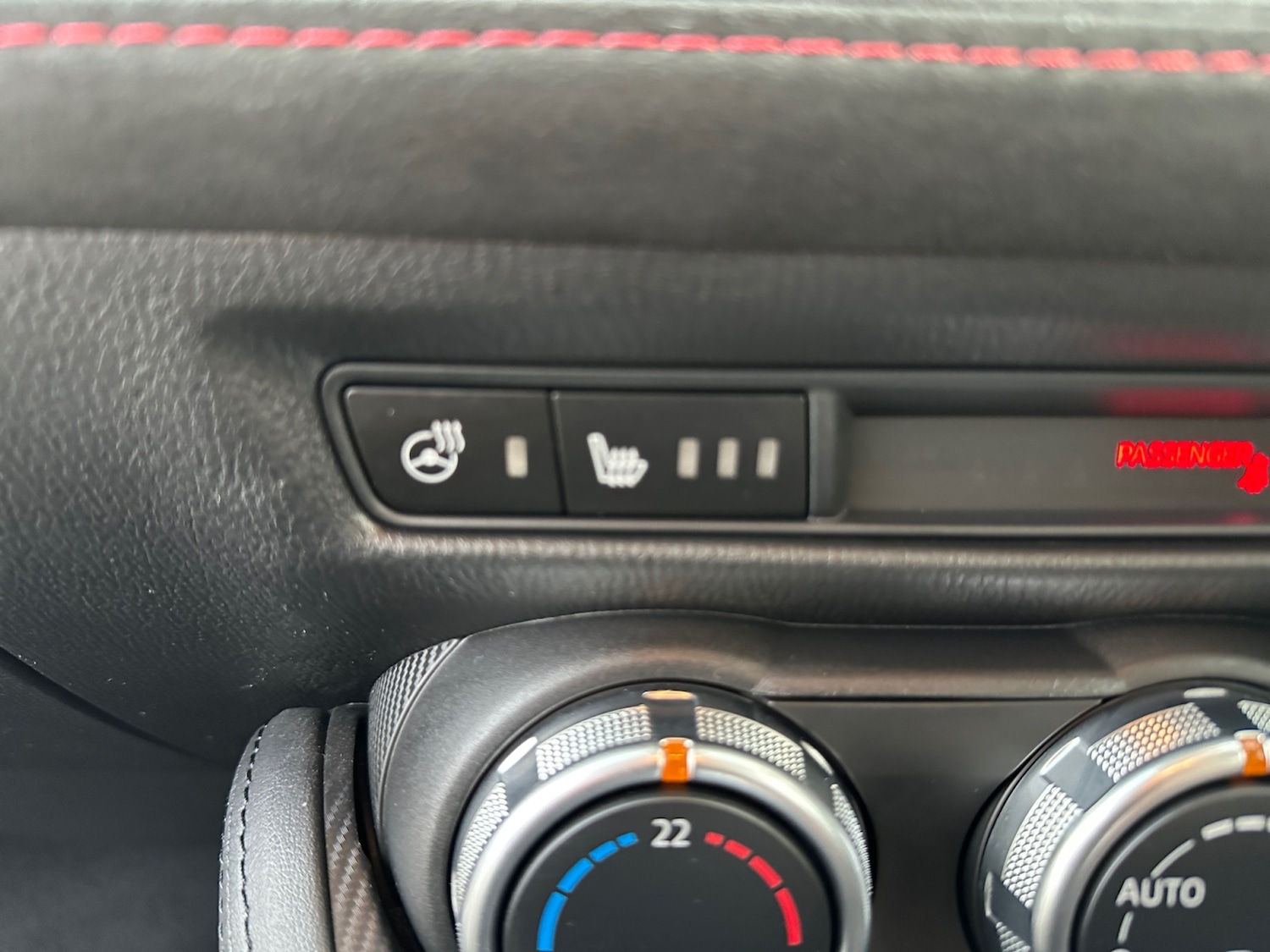 Used Mazda Mazda2 2023 for sale - 76533819: Photo 24