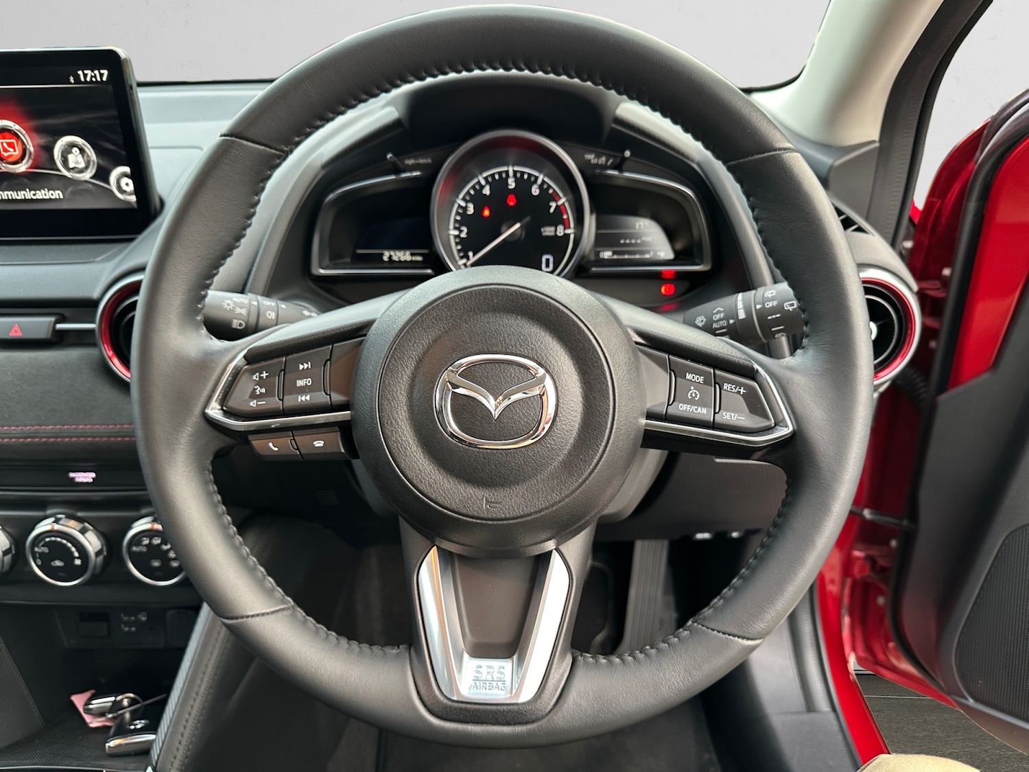 Used Mazda Mazda2 2023 for sale - 76533819: Photo 9