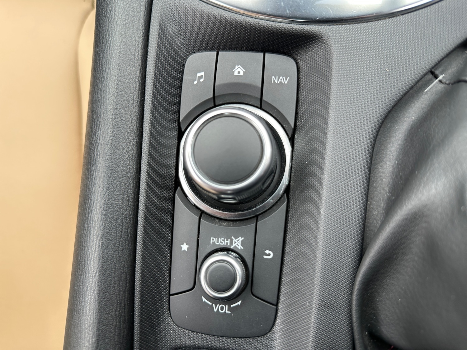 Used Mazda MX-5 2018 for sale - 76534035: Photo 26