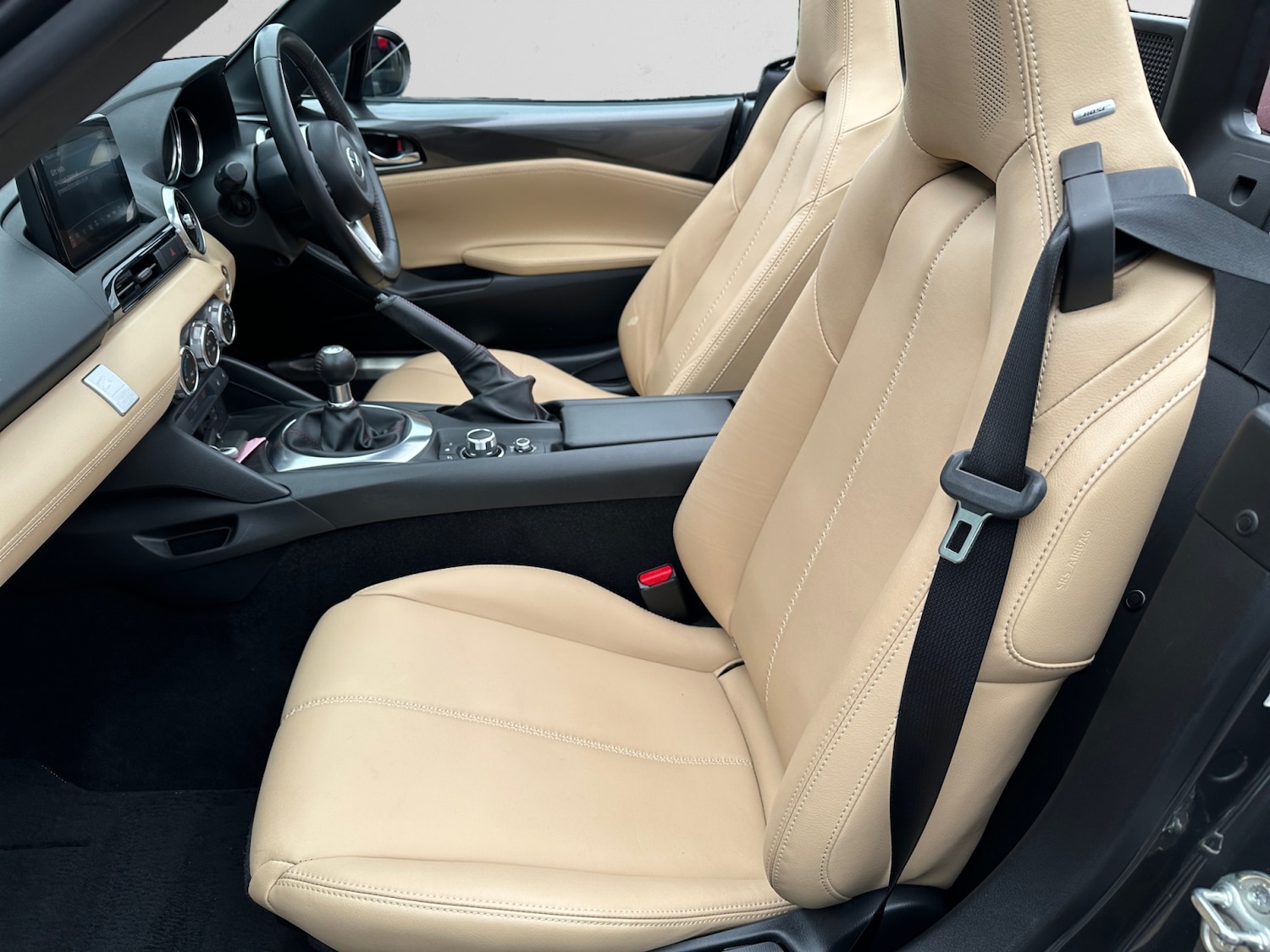 Used Mazda MX-5 2018 for sale - 76534035: Photo 6