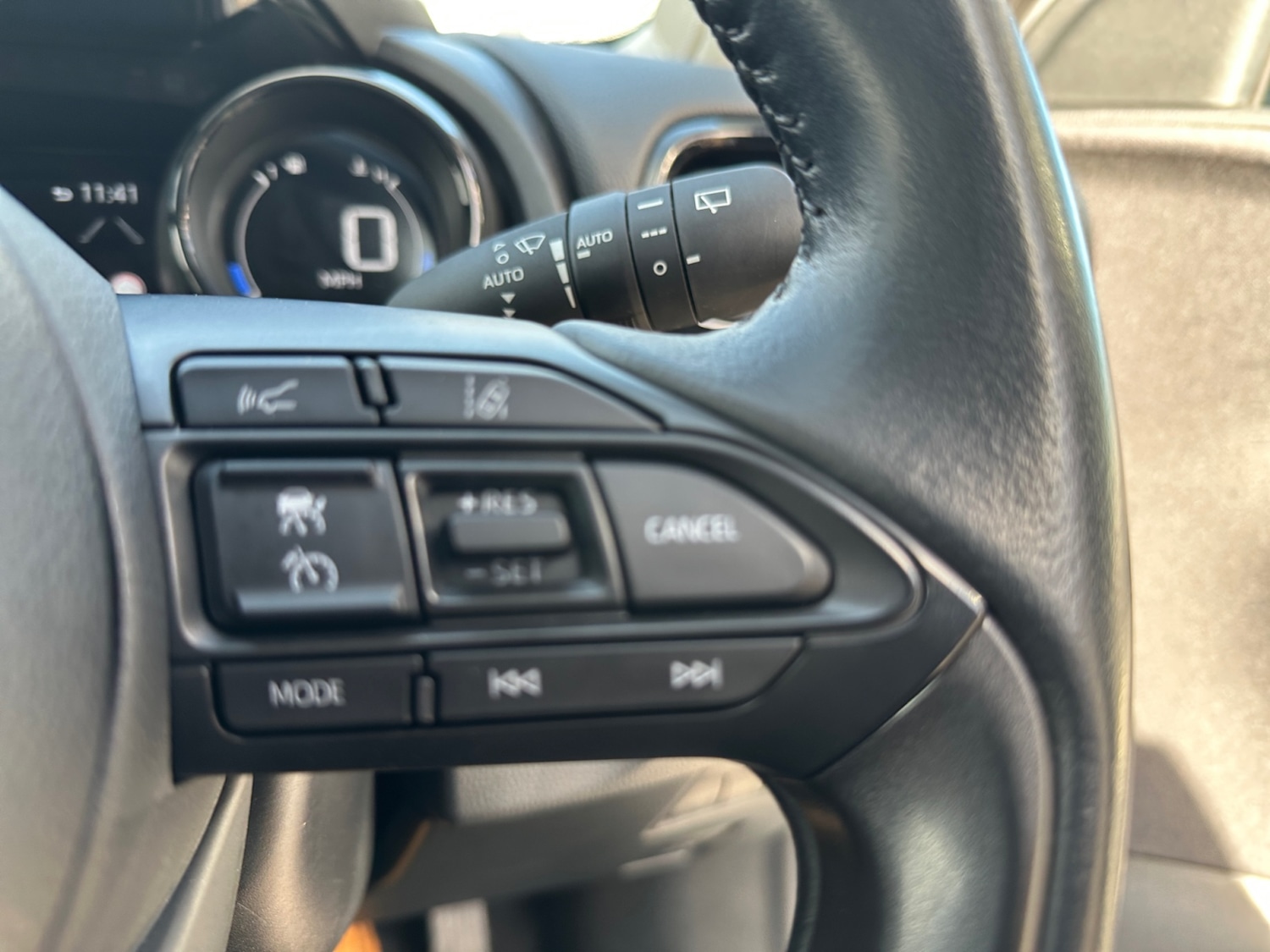 Used Mazda Mazda2 HYBRID 2022 for sale - 76640363: Photo 26